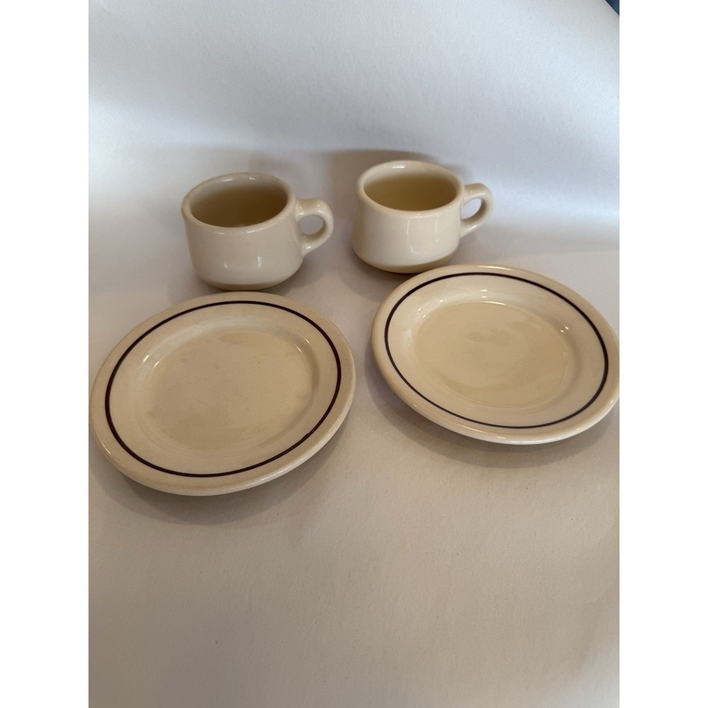 (Set Of 2) Vintage Plates And Coffee Mugs / Desert Ware & Tan Wallace China 2-W